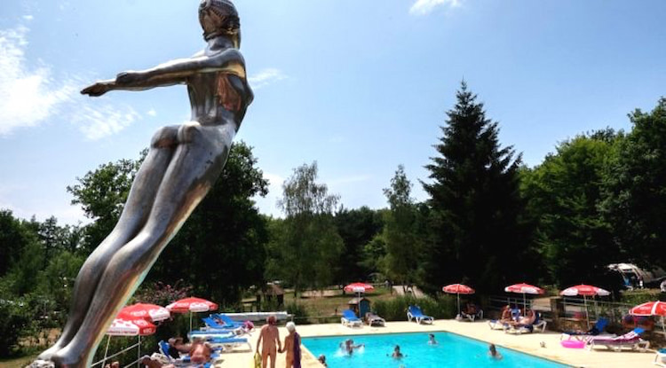 Pourquoi les familles et couples adorent le camping Creuse Nature