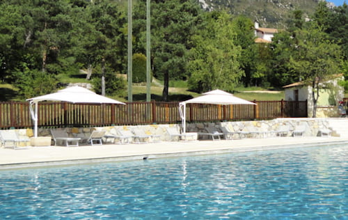 le naturisme en France en 2025: synthèse des études et sondages