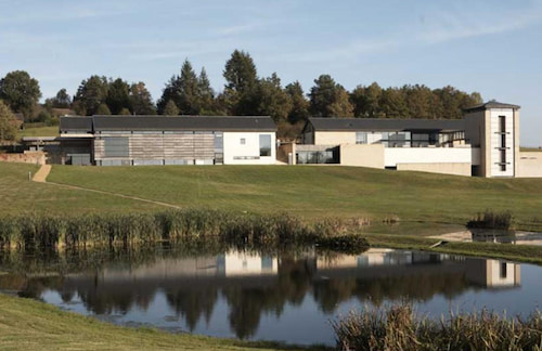 Le musée du président Chirac à visiter à Sarran lors de votre séjour naturiste en Corrèze